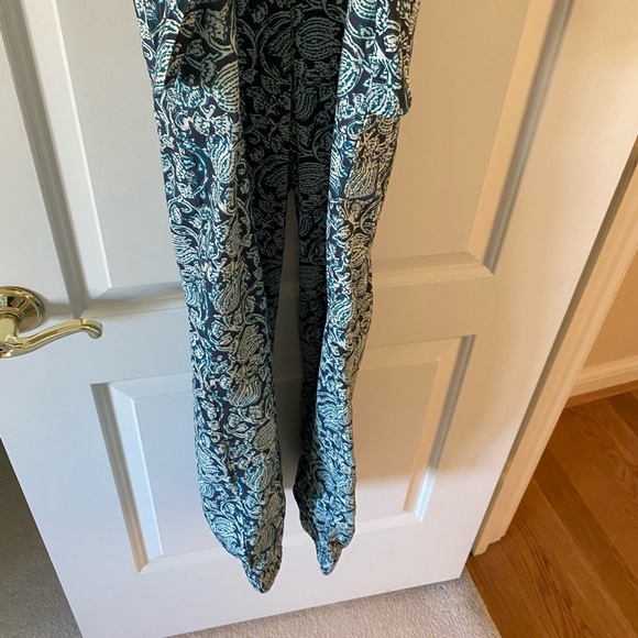 Anthropologie blue and white romper with fun sleeves - Picture 2 of 4